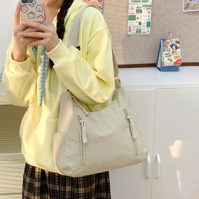 Qfdian Streetwear Women Simple Zipper Shoulder Bags All Match Y2k Aesthetic Fashion Handbags Casual Vintage Women Underarm Bag Trendy