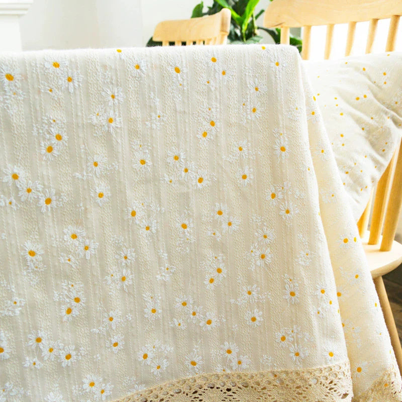 Qfdian Beige Daisy Lace Tassels Cotton Tablecloth Rectangle Table Cover for Tea Table Decorations Kitchen Living Room Wedding Party Use