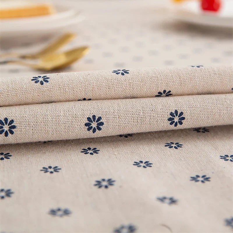 Qfdian Retro Small Flowers Rectangle Tablecloths Tassel Polyester Cotton Printed Table Covers for Living Room Kitchen Dining Decoration