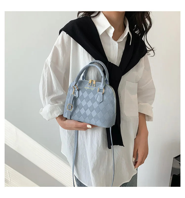Qfdian Women New Fashion Diamond-shaped Handbag Single-shoulder Crossbody Shell Bag Fashion Girl Outdoor Purse