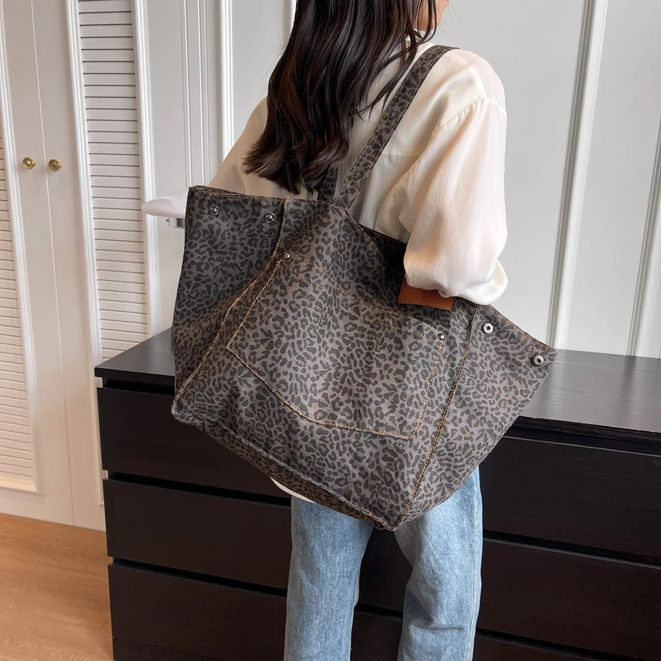 Qfdian Leopard Casual Totes For Women Large Capacity Fashion Shoulder Bags Soft Cloth Big Leisure Or Travel Bags Korea Lazy breeze Bags