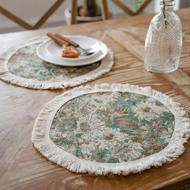 Qfdian Round Burlap Placemats Set of 4 Jute Rustic Place Mats for Dining Party Tables Heat Resistant Natural Farmhouse Table Mats Decor