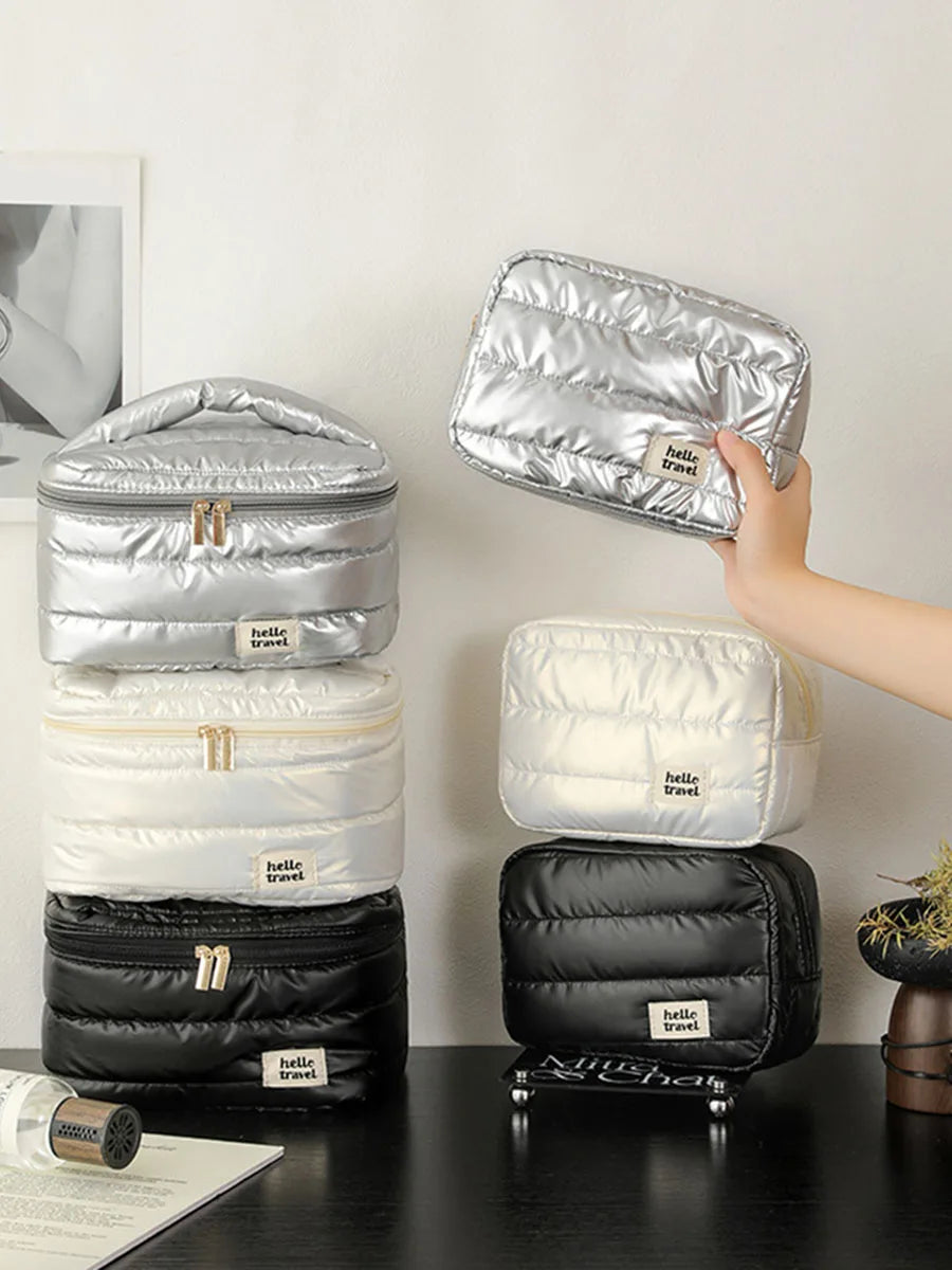 Qfdian Large Capacity Makeup Bag Cosmetic Bag Toiletry Bag Washbag Portable Storage Bag Travel Organizer