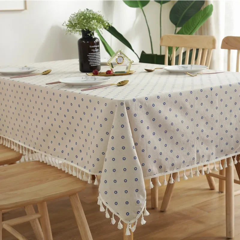 Qfdian Retro Small Flowers Rectangle Tablecloths Tassel Polyester Cotton Printed Table Covers for Living Room Kitchen Dining Decoration