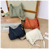 Qfdian Streetwear Women Simple Zipper Shoulder Bags All Match Y2k Aesthetic Fashion Handbags Casual Vintage Women Underarm Bag Trendy
