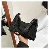 Qfdian Fashion PU Leather Underarm Bags for Women Alligator Pattern Armpit Handbag Female Small Handbags Messenger Purse
