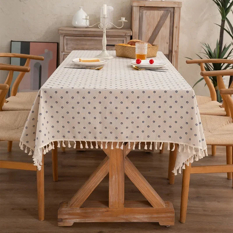Qfdian Retro Small Flowers Rectangle Tablecloths Tassel Polyester Cotton Printed Table Covers for Living Room Kitchen Dining Decoration
