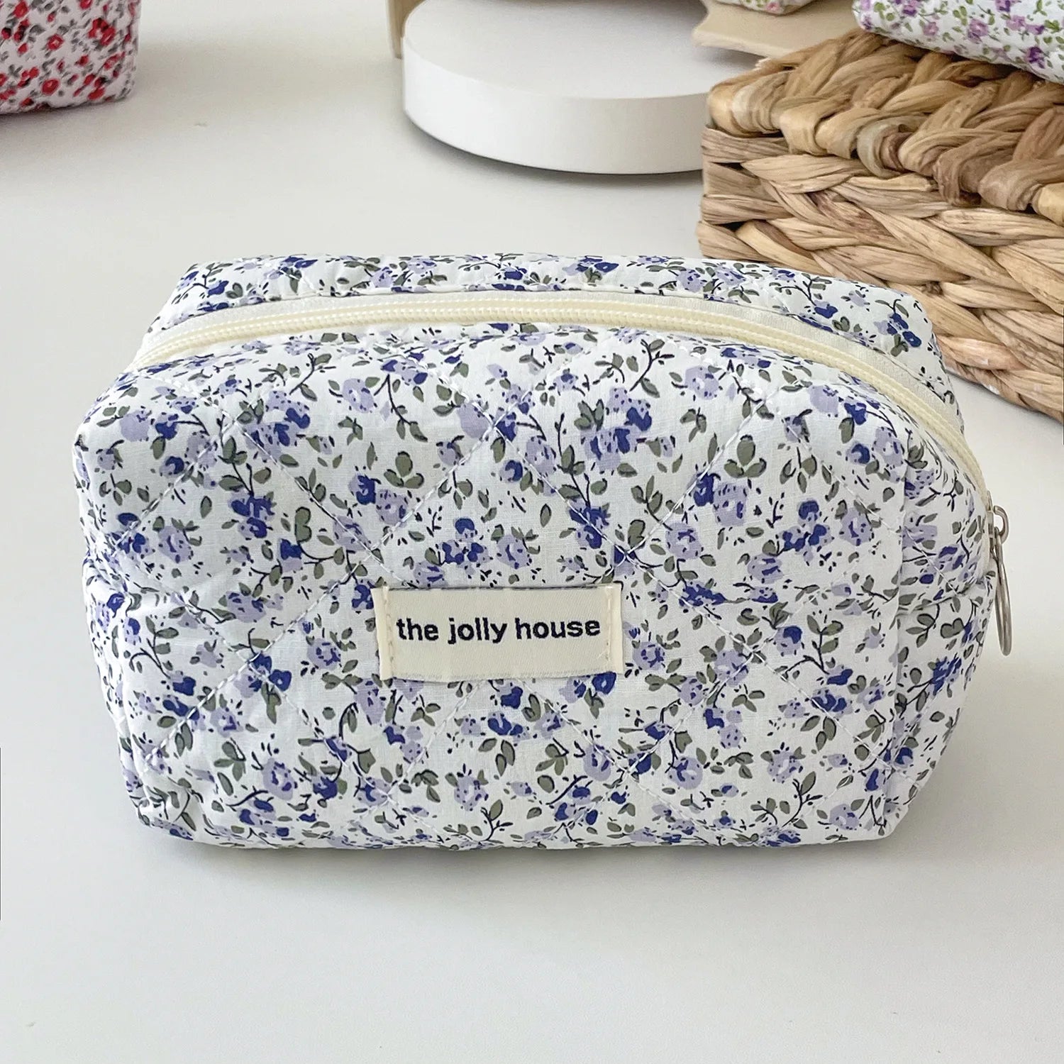 Qfdian Fashion Flower Quilted Makeup Storage Bag Portable Travel Organizer Cosmetic Toiletry Pouch Cute Make Up Handbag Floral Bags