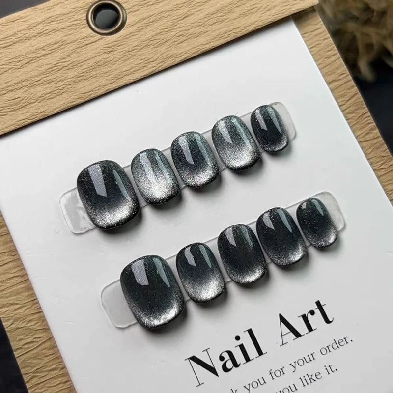 Qfdian Black Cat Eye Handmade Press on Nails Short Round Head Glitter False Nails with Design Wear Finger Tips Manicure Art Fake Nails