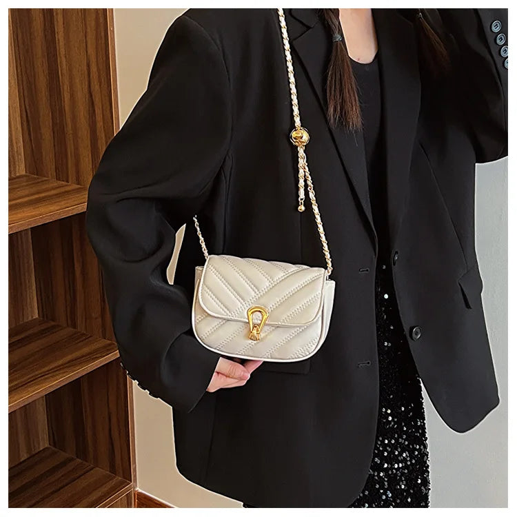 Qfdian Women Chain Small Square Bag 2025 New Fashion Single-shoulder Bag Shopping Outdoor Crossbody Bag