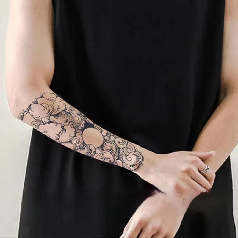 Qfdian Japanese Traditional Half Arm Herbal Juice Temporary Tattoo Stickers Sakura Leaf Lasting Art Fake Tattoo Men Women Faux Tatouage