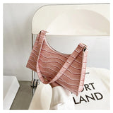 Qfdian Fashion PU Leather Underarm Bags for Women Alligator Pattern Armpit Handbag Female Small Handbags Messenger Purse