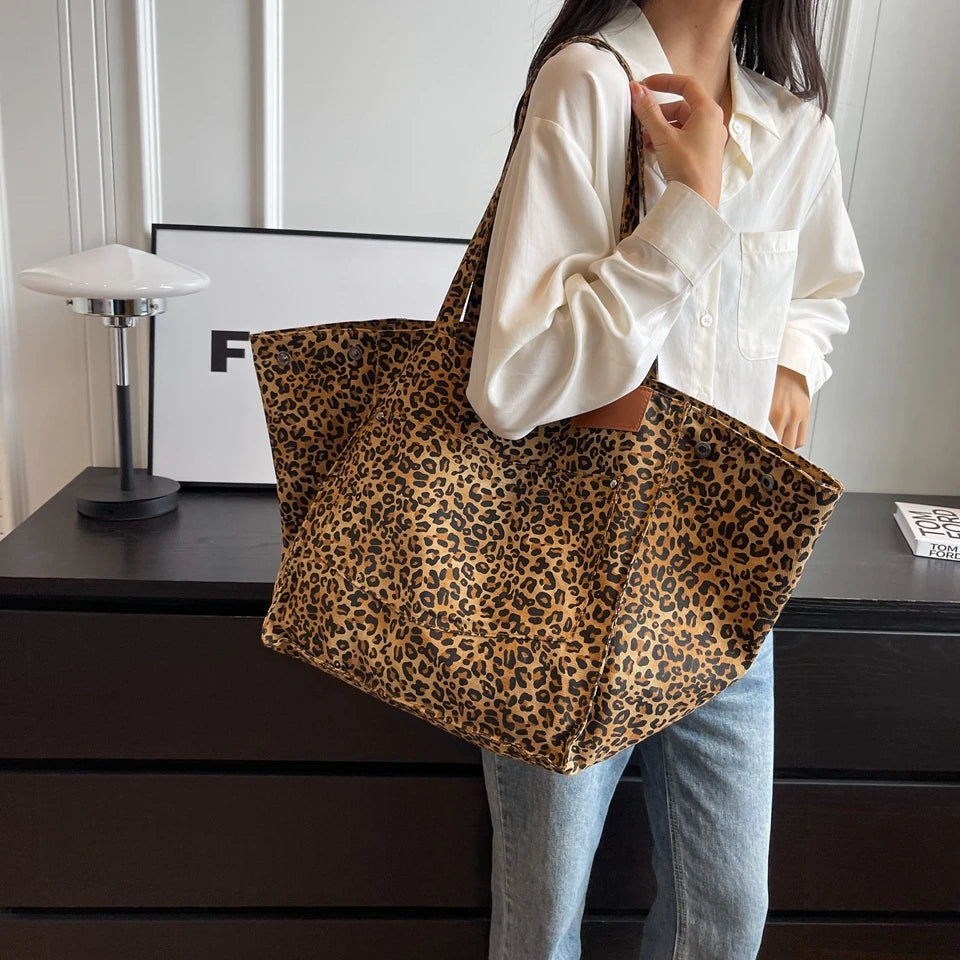 Qfdian Leopard Casual Totes For Women Large Capacity Fashion Shoulder Bags Soft Cloth Big Leisure Or Travel Bags Korea Lazy breeze Bags