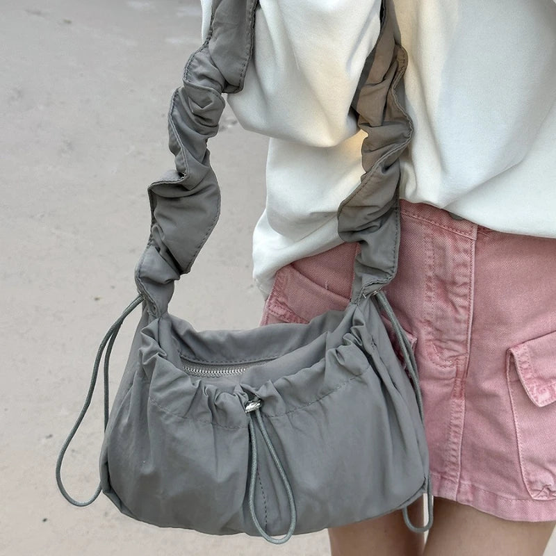 Qfdian Japanese Fashion Casual Women's Handbags Y2k Aesthetic All Match Nylon Simple Shoulder Bags Vintage Solid Pleated Underarm Bag