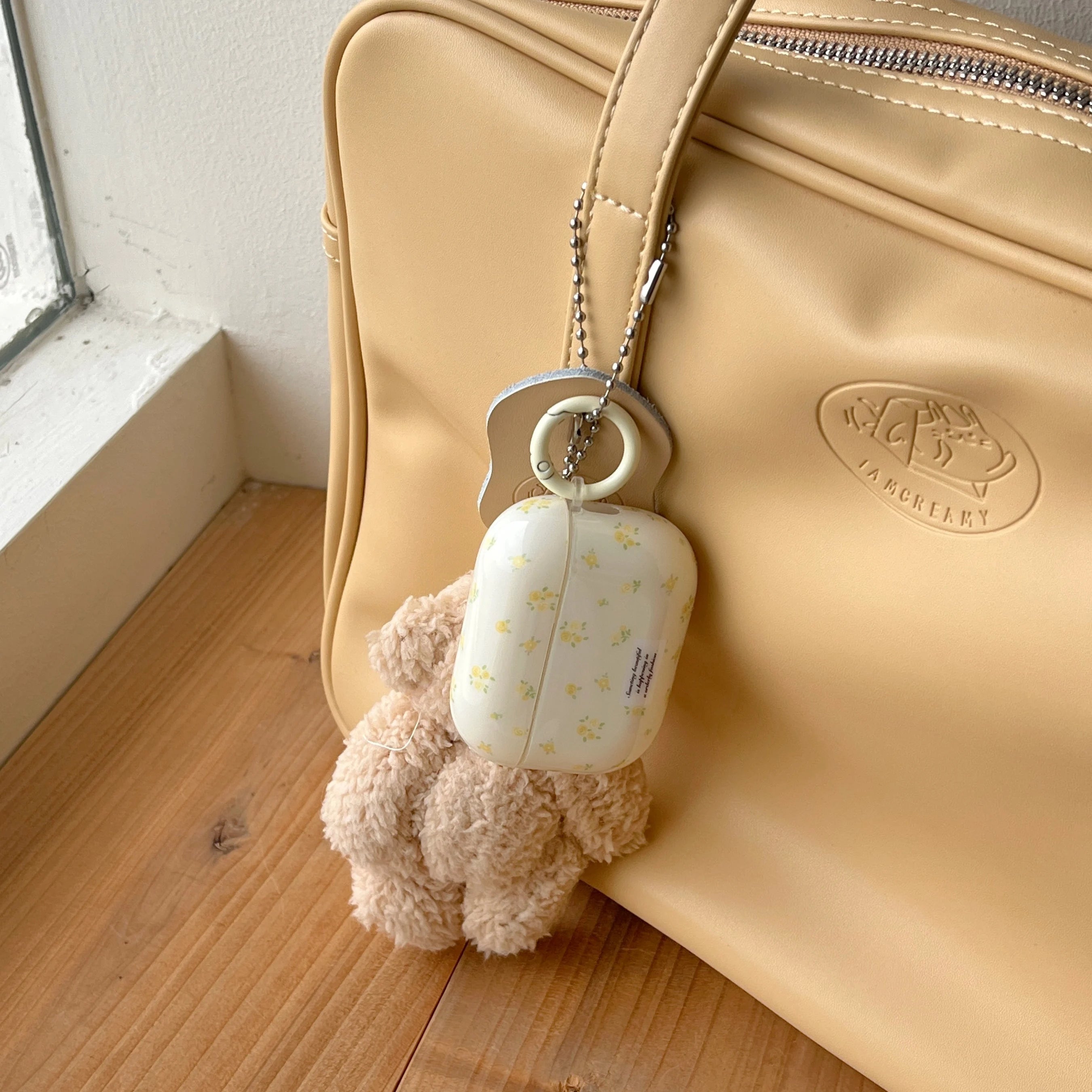 Qfdian Korea Cute Full Yellow Flower Gloss Soft Protection Case For Apple AirPods 1 2 3 4 Pro 2 Cover Shockproof Funda With Keychain