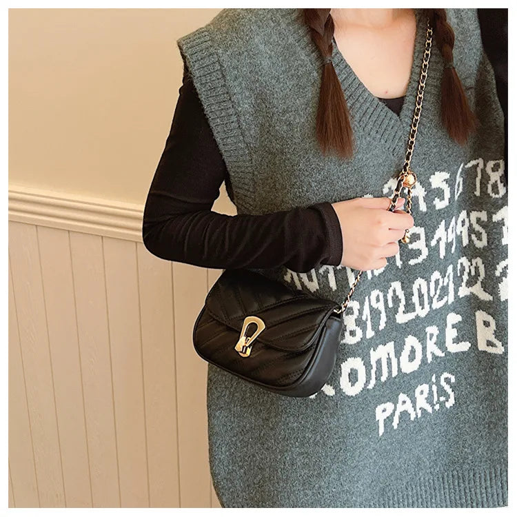 Qfdian Women Chain Small Square Bag 2025 New Fashion Single-shoulder Bag Shopping Outdoor Crossbody Bag