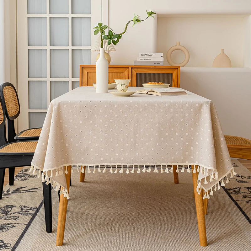 Qfdian Retro Small Flowers Rectangle Tablecloths Tassel Polyester Cotton Printed Table Covers for Living Room Kitchen Dining Decoration