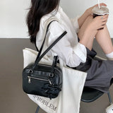 Qfdian Luxury Design Streetwear Fashion Shoulder Bags Korean Simple Casual Solid Underarm Bag New Trendy Y2k Aesthetic Women's Handbags