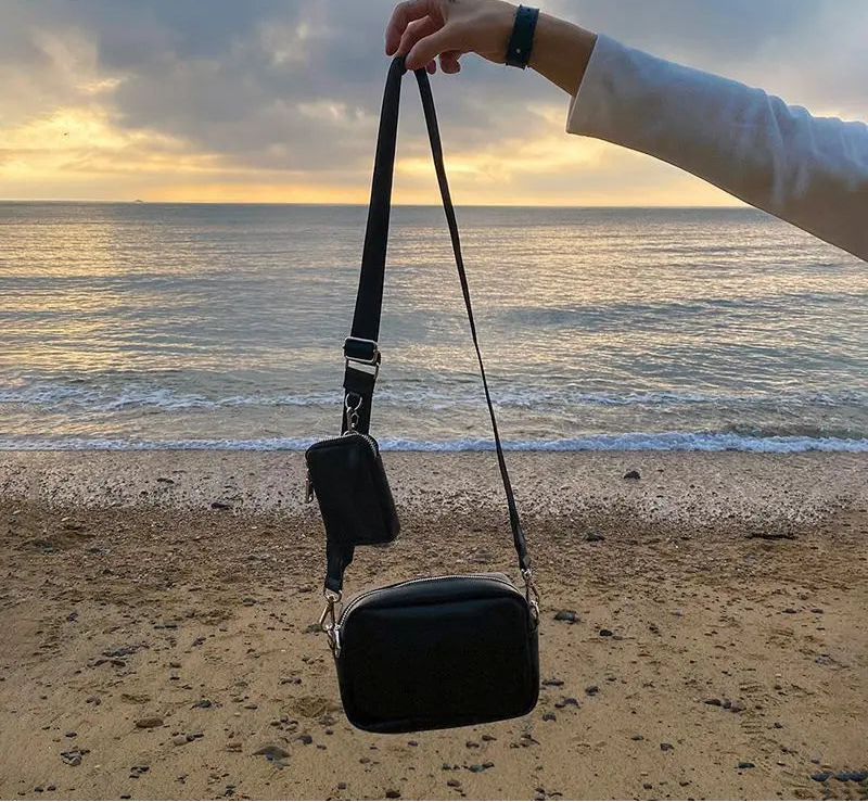 Qfdian Vintage All Match Wide Straps Crossbody Bags Simple Women Mini Purses Fashion Casual Y2k Aesthetic Shoulder Handbags Streetwear
