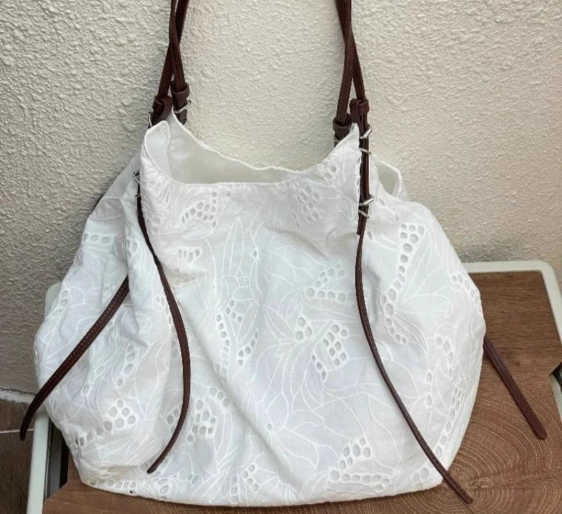 Qfdian Fashion Sweet Lace Embroidery Shoulder Bags Office Lady Fairy All Match Underarm Bag High-capacity Casual Women Handbags Korean