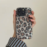 Qfdian Retro Leopard Print Smooth Pattern Mobile Phone Protective Case for iPhone 16 15 14 13 12 Pro Max Shockproof Protection Cover