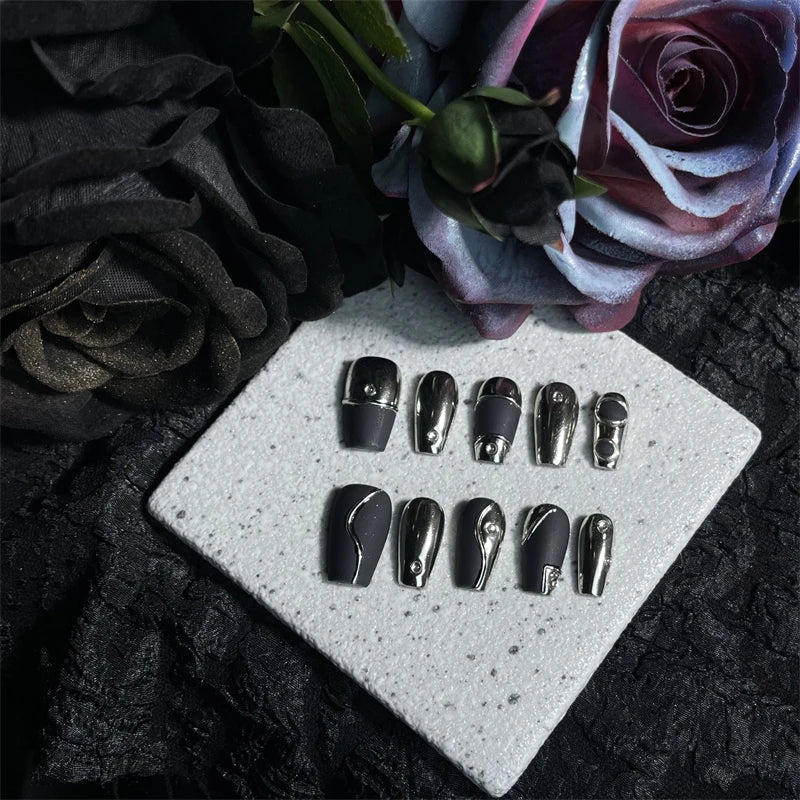 Qfdian 10Pcs Black Handmade Press on Nails Coffin Fake Nails Full Cover Gradient Metal Cool Artificial False Wearable Nail Tips Girl