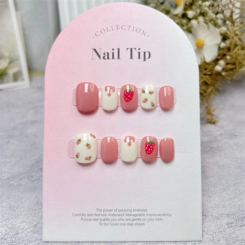 Qfdian 10pcs Handmade Press on Nails Round Head Fake Nails Cute Strawberry False Nails Kawaii Short Full Cover Finger Tips Manicure Art