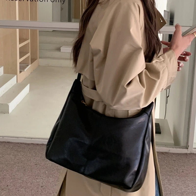 Qfdian New Vintage Grunge Women's Handbags Streetwear All Match Casual Crossbody Bag Y2k Aesthetic Fashion Trendy Shoulder Bags