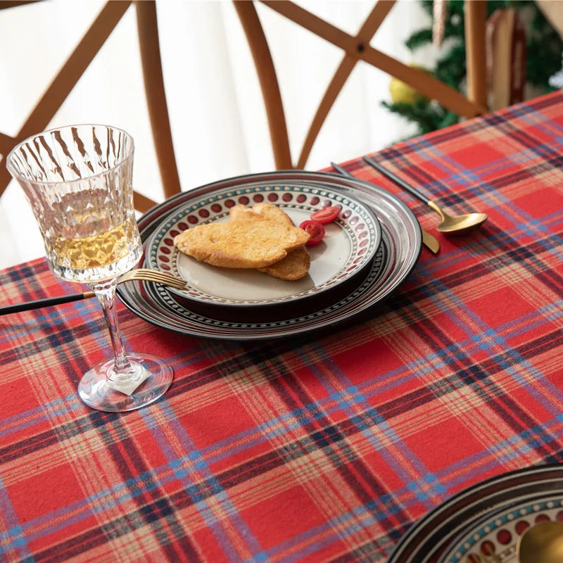 Qfdian Checkered Christmas Tablecloth Oblong Red Retro Plaid Table Cloth Stain Resistance Winter Xmas Holiday Party Kitchen Table Cover