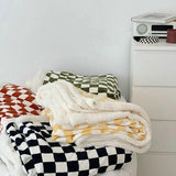 Qfdian Checkered Fluffy Blanket