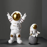 Qfdian Spaceman Figurines Sculpture