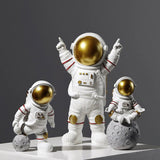 Qfdian Spaceman Figurines Sculpture