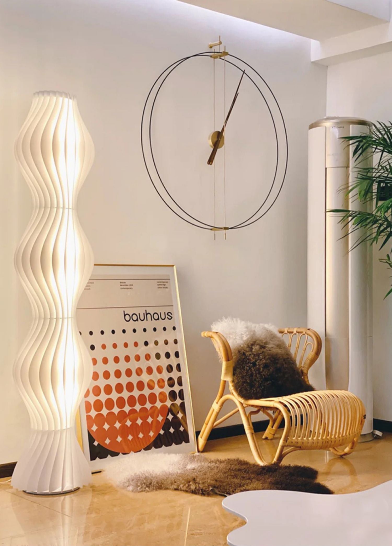 Qfdian Wavy Decorative Floor Lamp