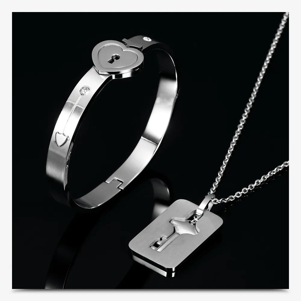 Couple Jewelry Stainless Steel Bracelet Love Heart Lock Bracelets Bangles Key Pendant Necklace for Lover Jewelry Gift