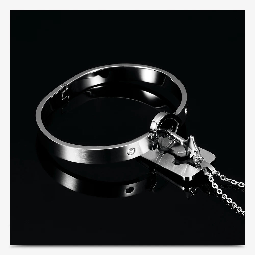 Couple Jewelry Stainless Steel Bracelet Love Heart Lock Bracelets Bangles Key Pendant Necklace for Lover Jewelry Gift