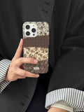 Qfdian  Autumn/Winter Retro Style Pattern Small Floral Splicing Suitable For iPhone 16 Pro max Case 15 14 1317 Pro Protective Cover