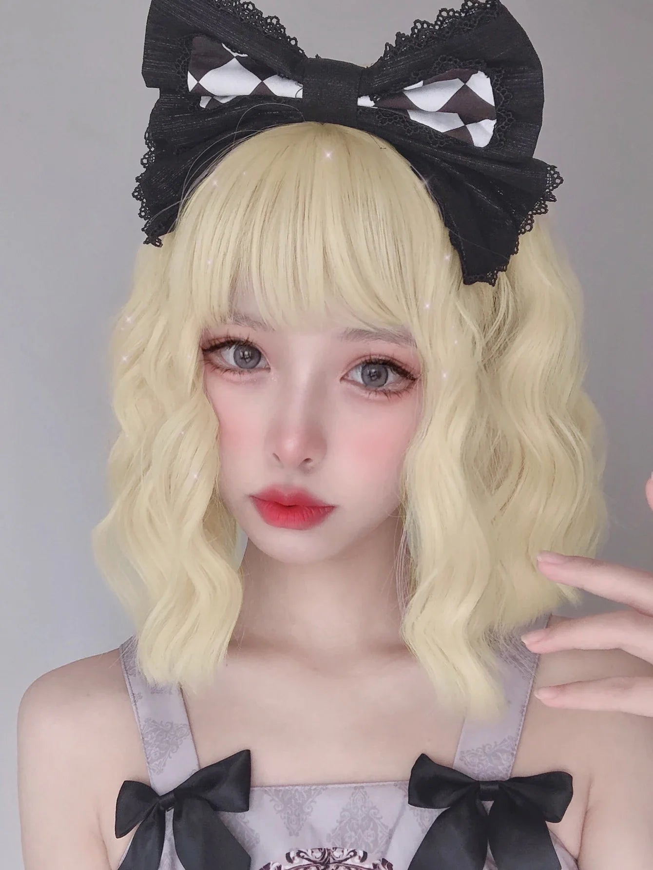 Qfdian 12Inch Blonde Lolita Synthetic Wigs With Bang Short Natural Wavy Hair Wig For Women Daily Use Cosplay Drag Party Heat Resistant