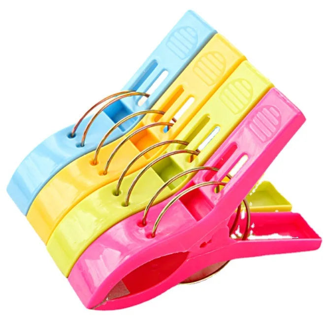 Qfdian 4pcs /set ABS Beach Towel Clips, Large Plastic Windproof Clothes Hanging Peg Quilt Clamp Holder for Beach Chair