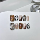 Qfdian  10pcs Amber Cat Eye Press on Nails Gold Glitter Fake Nails Vintage Autumn Winter Short Square False Nails Brown Gradient Nail