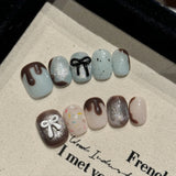 Qfdian 10Pcs Handmade Cute Press on Nails Short Chocolate Sweetheart Fake Nails With Bow Design Artifical False Wearable Nail Tips