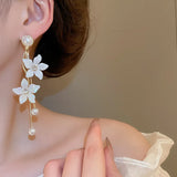 Qfdian  Flower pearl tassel earrings, elegant and sweet earrings, gentle and elegant earrings