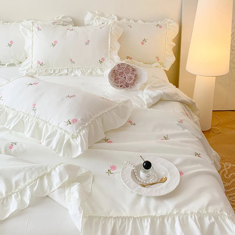 White Korean Princess Style Pink Rose Flowers Embroidery Ruffles Thin Summer Quilt Blanket Air Conditioning Quilt Single Double