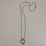 Qfdian  Kpop Vintage Goth Punk Heart Pendant Chain Pearl Metal Necklace For Women Collares Aesthetic Grunge EMO Jewelry Y2K Accessories