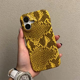 Qfdian Fashion Chic Snake Skin Texture Leather Phone Case For iPhone16 15 14 13 Pro Max Soft Silicone Back Cover