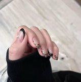 Qfdian 10Pcs Handmade Short Black White Press on Nails Oval Leopard Print Fake Nails Irregular French Wearable False Nails Tips