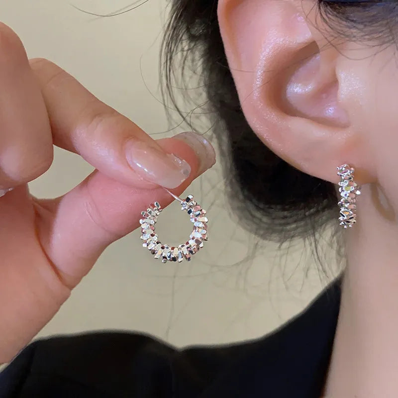 2024 New Fashion Trend Unique Design Elegant Exquisite Irregular C Shape Earrings Female Jewelry Party Premium Gift Wholesale
