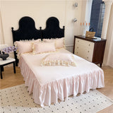 Qfdian  4Pcs Princess Wedding Bedding Set Korean Style Lace Flowers Embroidery Duvet Cover Bed Sheet/Fitted Sheet/Bed Skirt Pillowcases