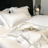 Qfdian 4Pcs Luxury 1000TC Egyptian Cotton White Hotel Style Bedding Set Hollow Wide Edge Duvet Cover Bed Sheet Fitted Sheet Pillowcases