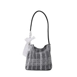 Qfdian  Luxury Design All Match Dot Shoulder Bags Sweet Y2k Aesthetic Casual Handbags Fashion Chic Women Streetwear Simple Underarm Bag