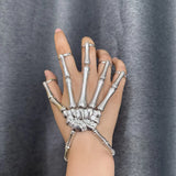 1pc Popular Retro Distressed Skull Bracelet Dark Punk Style Connected Finger Bracelet Subculture Niche Design Accessory